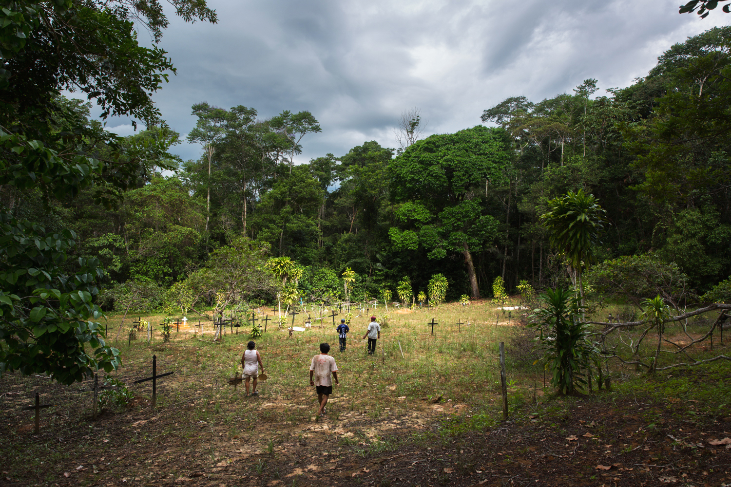 Cementerio en Panguana en la región Loreto. Foto: Diego Pérez.